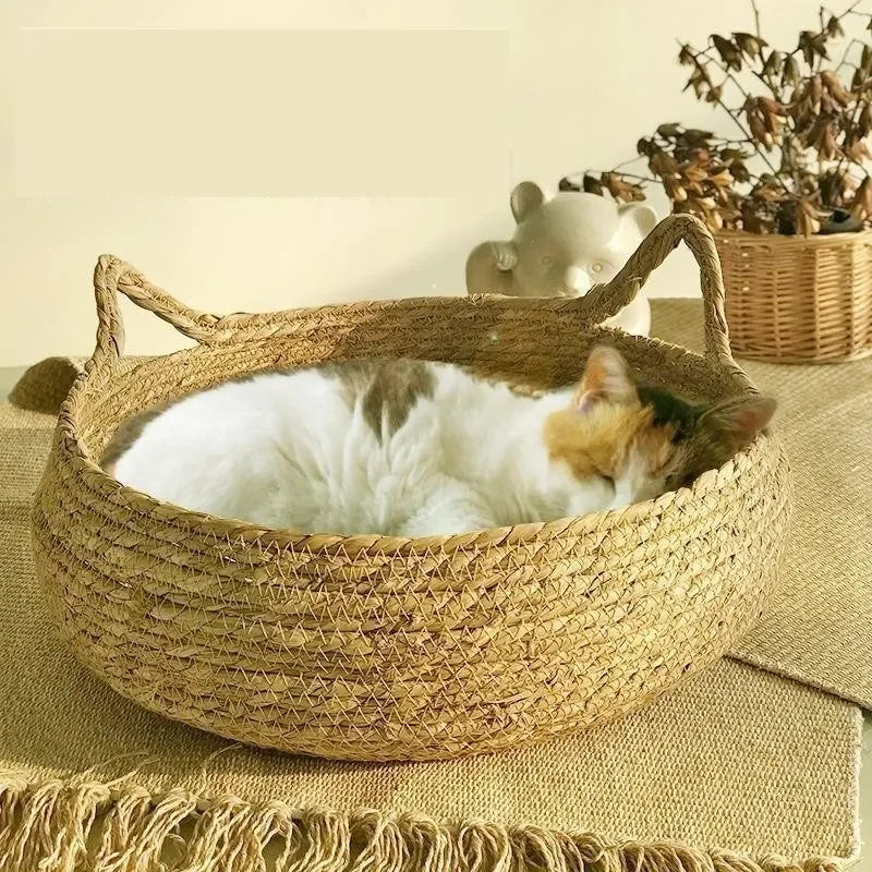 Vine-Woven Cat Bed – All-Season Natural Grass Nest with Detachable Washable Cushion